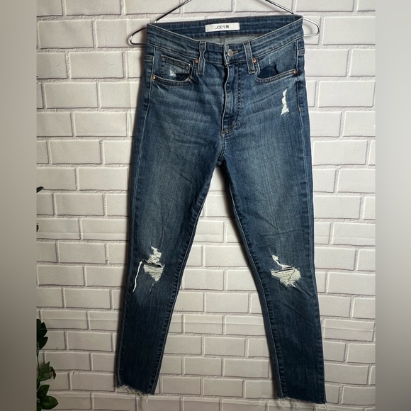 Joe's Jeans Women's Distressed Blue Jeans/size 26 - Picture 2 of 10